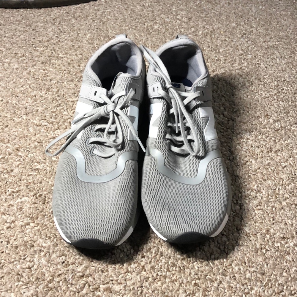 New balance shoes